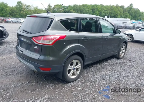 2016 Ford Escape Se z USA, uszkodzony, nr VIN 1FMCU9GX8GUB42300